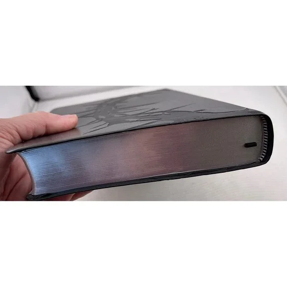 KJV Giant Print Reference Holy Bible Charcoal LeatherTouch Holman - Picture 10 of 12